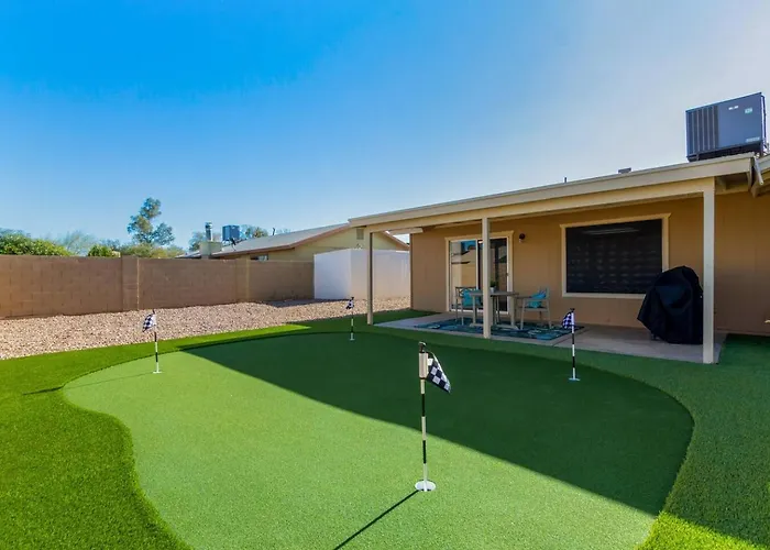 Stunning Hunter Single Family In The Heart Of Ferienhaus