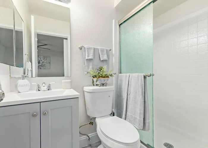 Stunning Hunter Single Family In The Heart Of * Mesa
