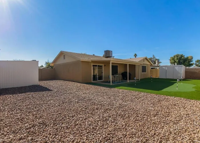 Stunning Hunter Single Family In The Heart Of